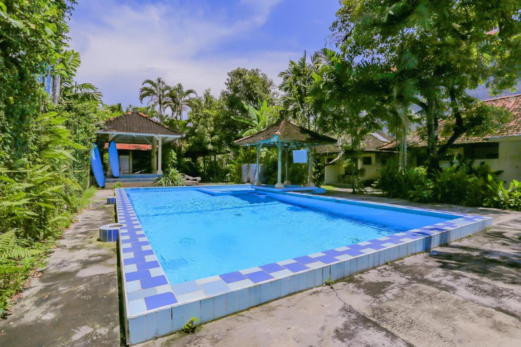 Oyo 4012 Ari Beach Inn Kuta  Ngoại thất bức ảnh